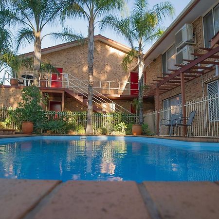 Manera Heights Apartments Ντούμπο Εξωτερικό φωτογραφία