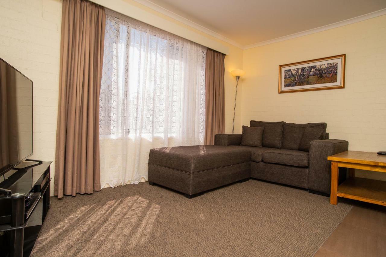 Manera Heights Apartments Ντούμπο Εξωτερικό φωτογραφία